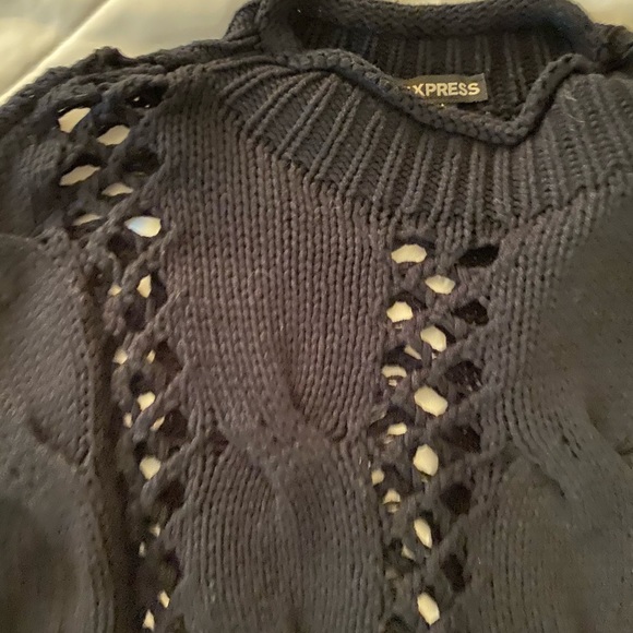 Sweater - Picture 3 of 5